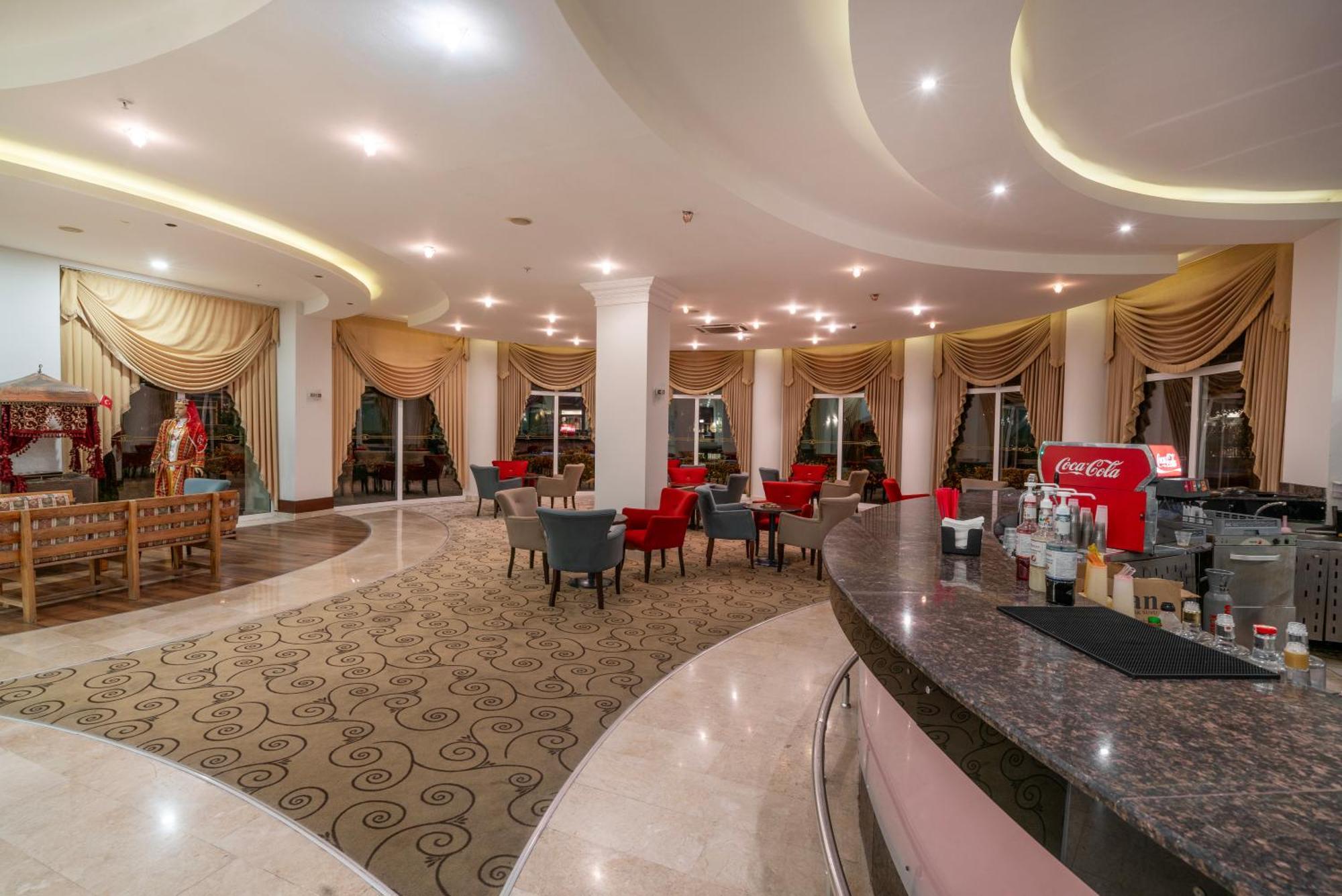 White Lilyum Otel